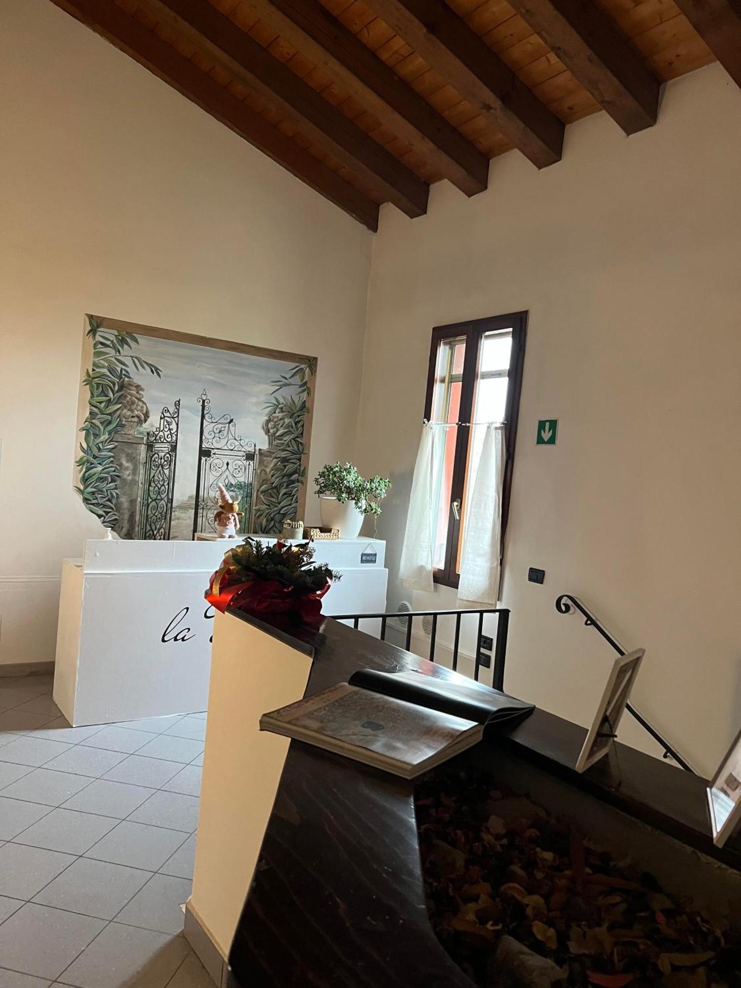 La Divina Hotell Sant'Agata Bolognese Exteriör bild